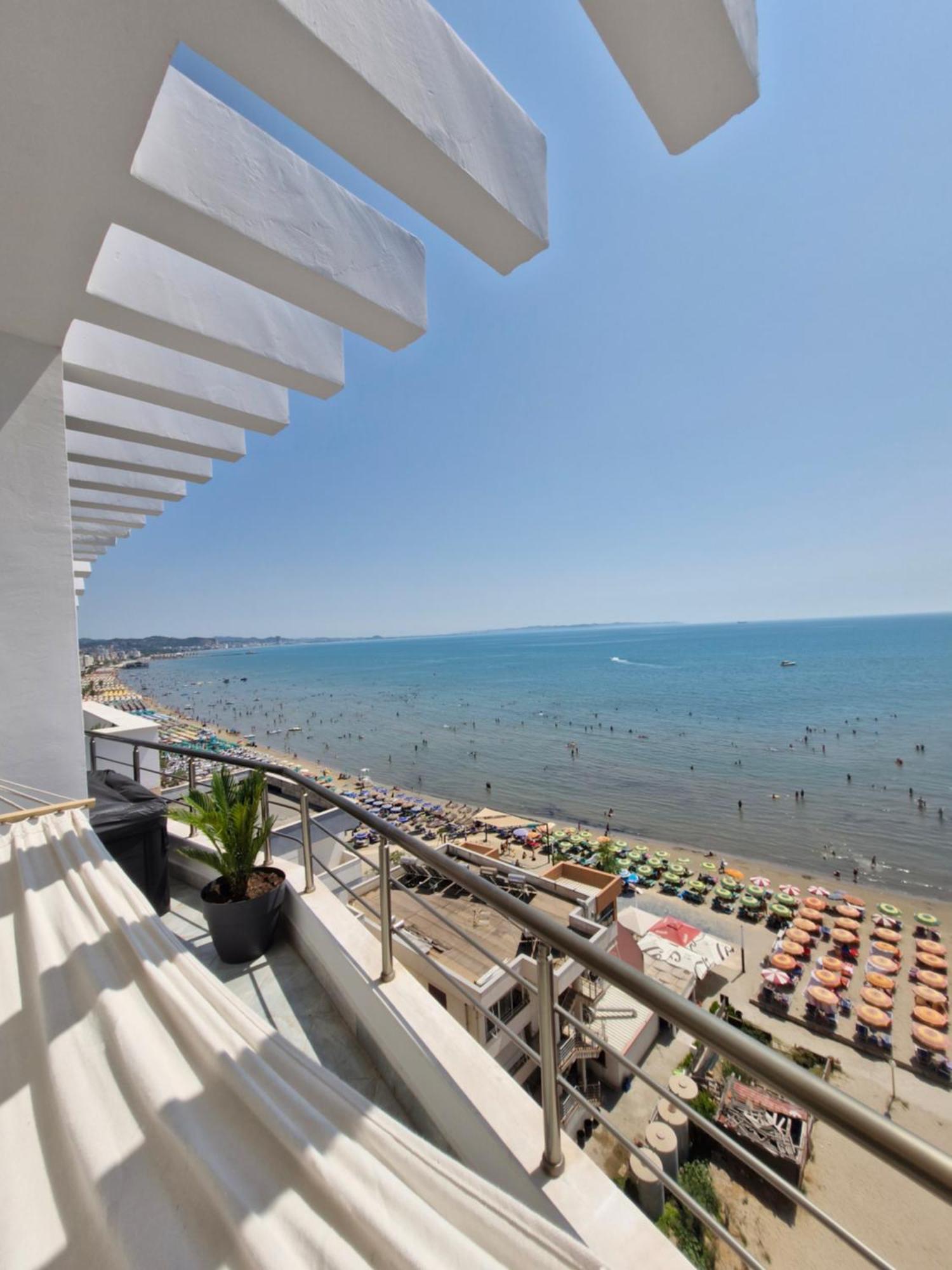 Luxury Penthouse Villa Durrës Buitenkant foto