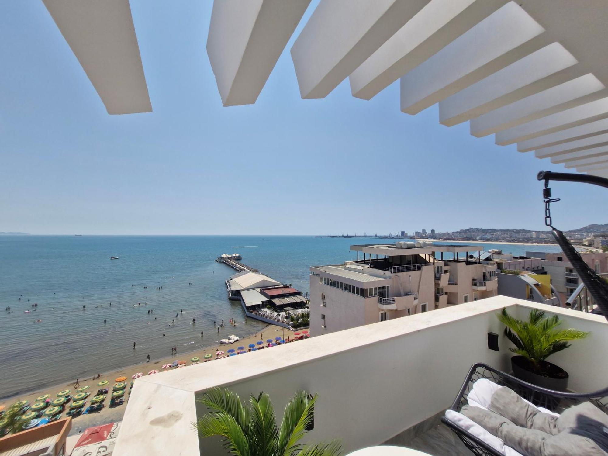 Luxury Penthouse Villa Durrës Buitenkant foto