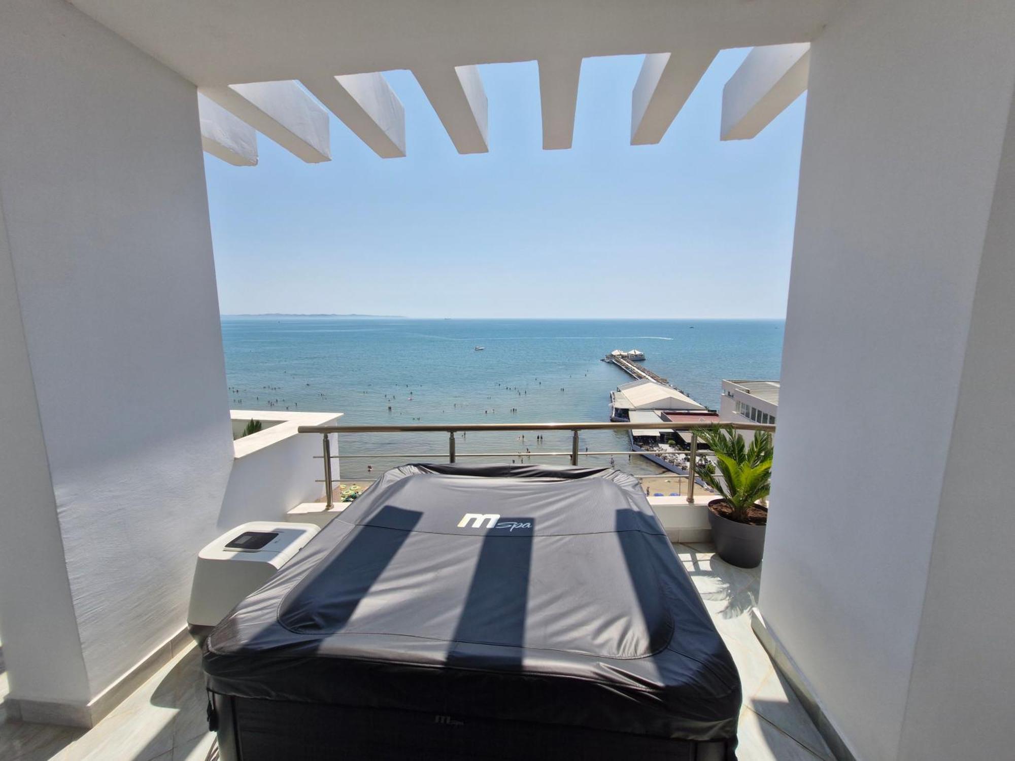 Luxury Penthouse Villa Durrës Buitenkant foto